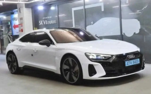 베라크루즈 중고차 e-트론 GT GT 콰트로 프리미엄 매물 사진 12 - 2023/05 49,740km