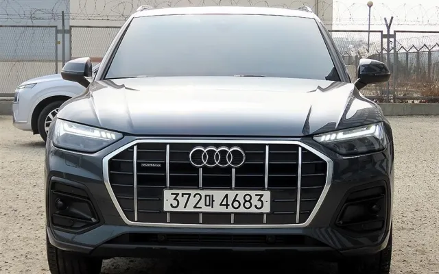 베라크루즈 중고차 Q5 (FY) 45 TFSI 콰트로 스포트백 매물 사진 10 - 2024/11 15,637km