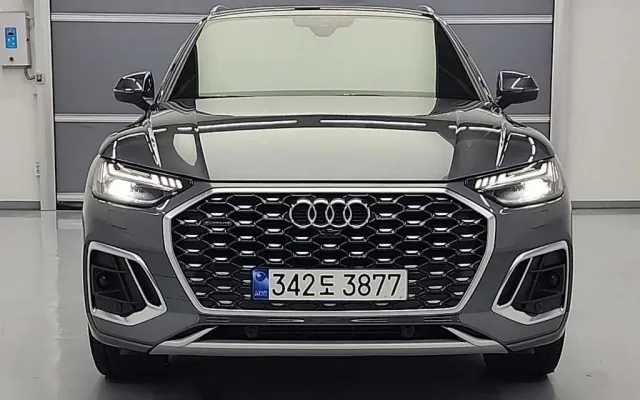 베라크루즈 중고차 Q5 (FY) 45 TFSI 콰트로 프리미엄 스포트백 매물 사진 2 - 2023/05 40,976km